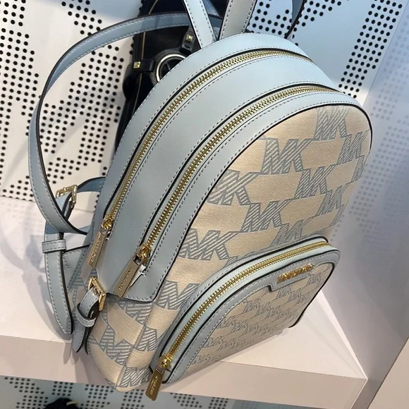 Michael Kors Jaycee Medium Logo Zip Pocket Backpack 

35S3G8TB2J
Vista Blue - Picture 13 of 16